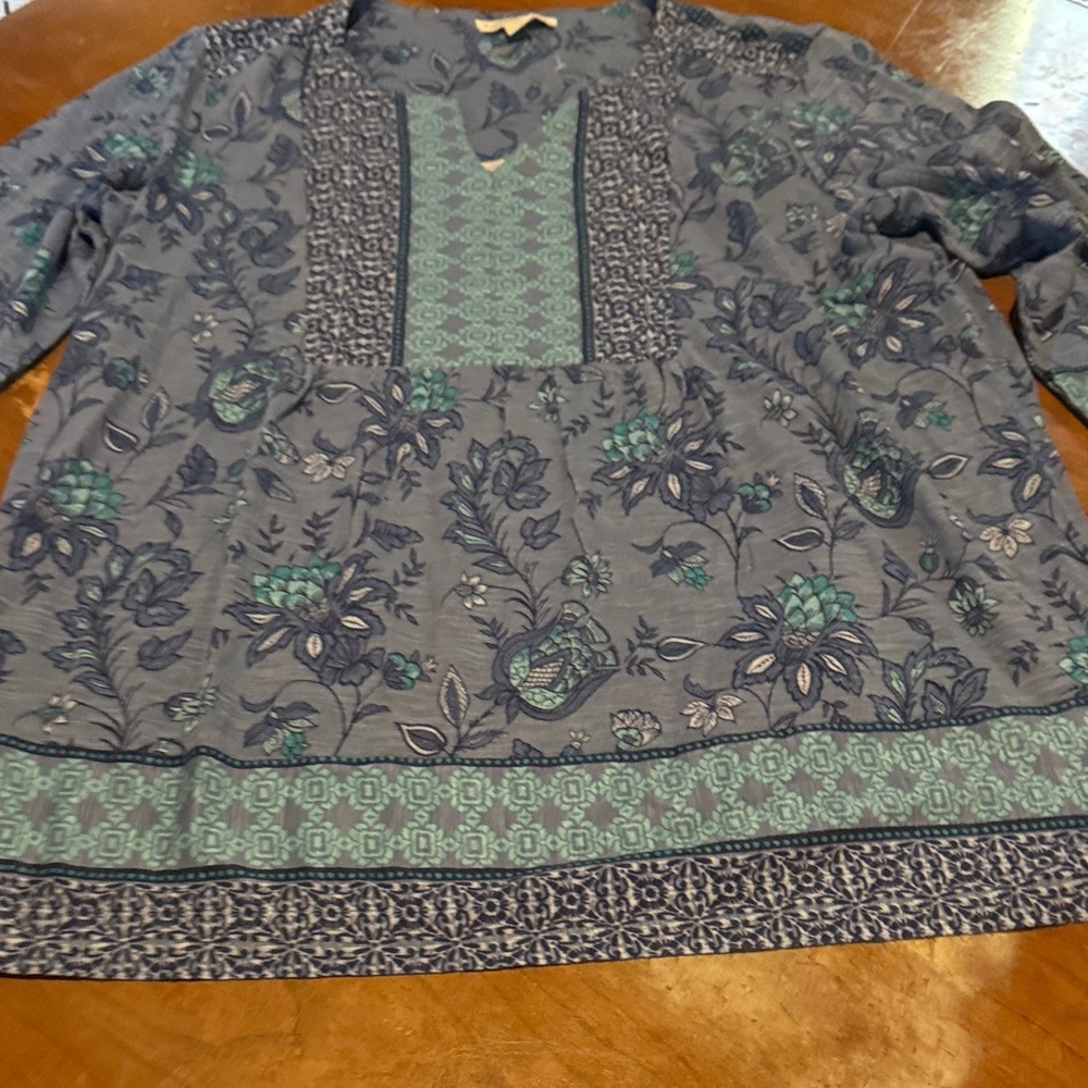Coldwater Creek Blue and Green Floral Top - Picture 9 of 16